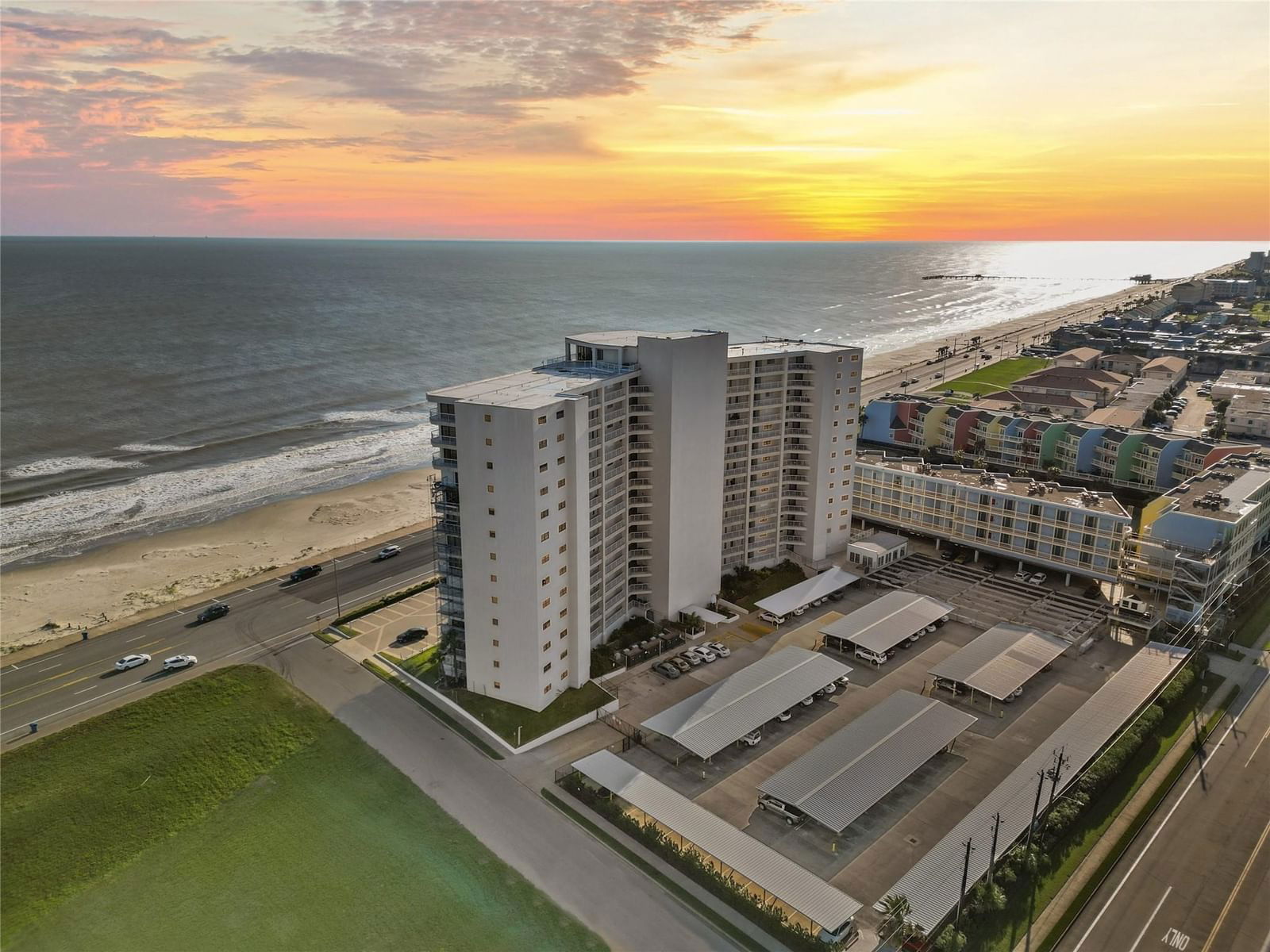 Real estate property located at 7700 Seawall #109, Galveston, Breakers Condo, Galveston, TX, US