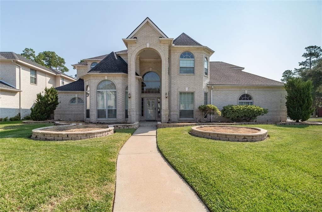 Real estate property located at 17624 Shadow Valley, Harris, Memorial Northwest, Spring, TX, US