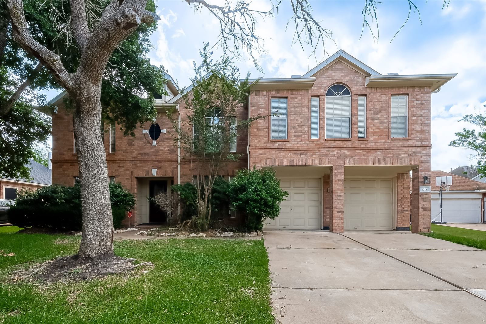 Real estate property located at 1015 Broken Trail, Fort Bend, New Territory Prcl Sf-34, Sugar Land, TX, US