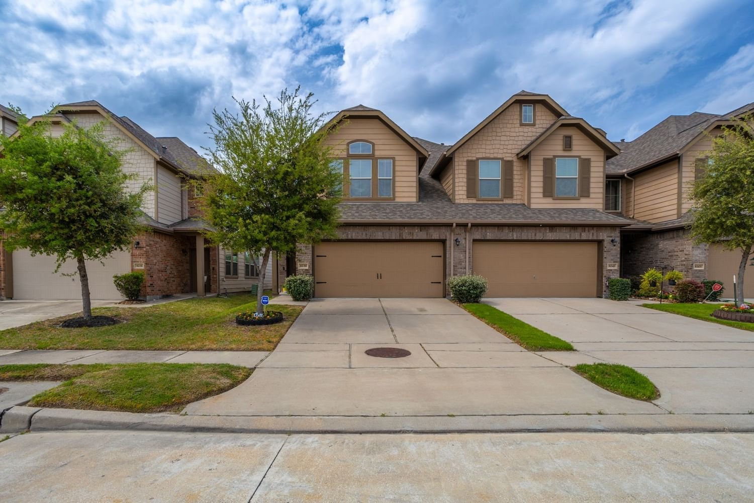 Real estate property located at 8239 Hawthorn Valley, Harris, Villages/Hanover, Houston, TX, US