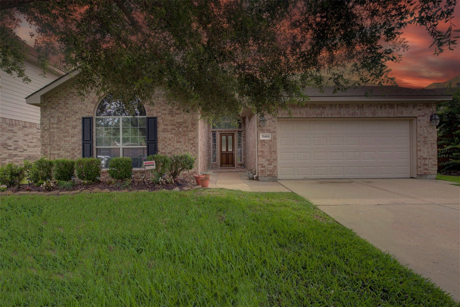 Real estate property located at 21414 Avalon Queen, Harris, Spring, TX, US