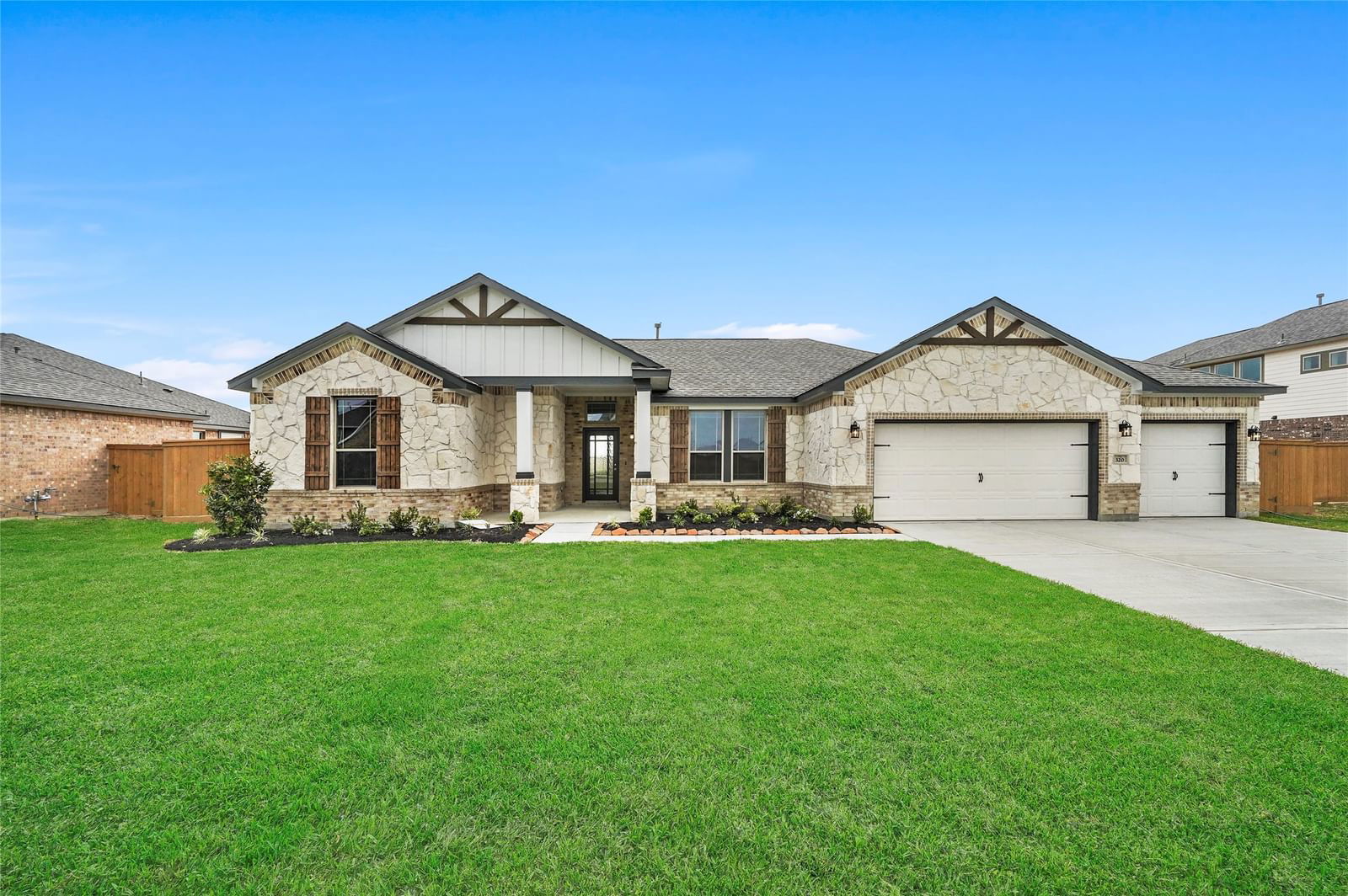 Real estate property located at 13328 Wichita Fall Trail, Montgomery, Deer Pines, Conroe, TX, US