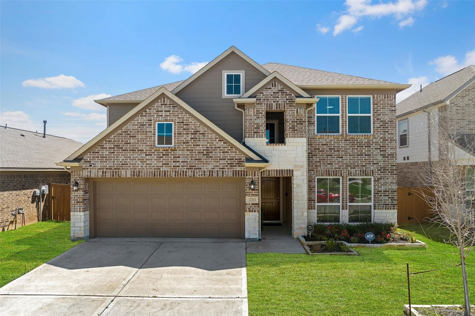 Real estate property located at 32703 Dew Crest, Fort Bend, Vanbrooke Sec 3, Fulshear, TX, US