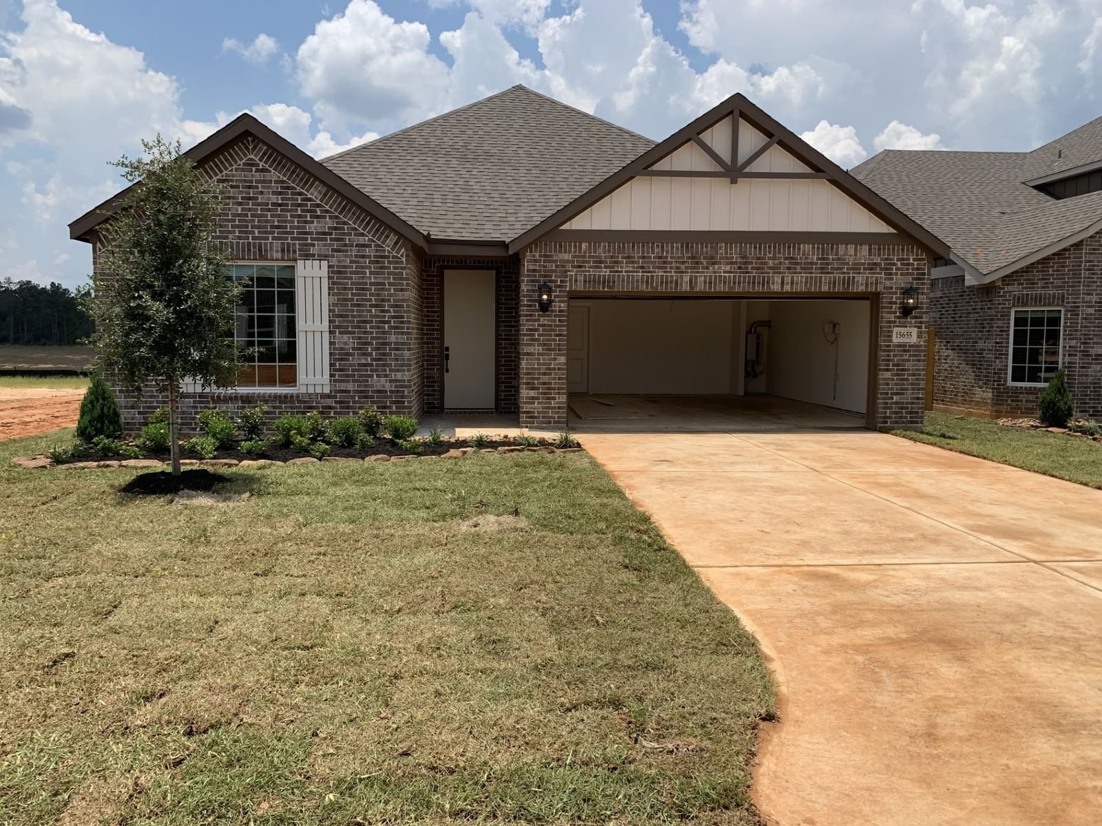 Real estate property located at 15655 Honey Cove, Montgomery, Sweetwater Ridge, Conroe, TX, US