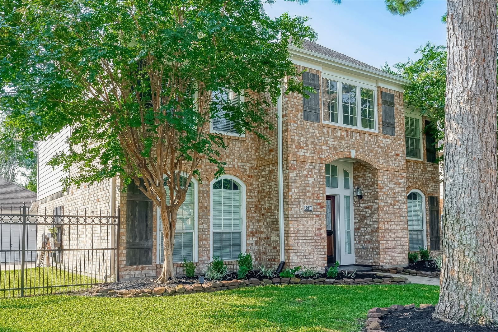 Real estate property located at 8910 Bonnyview, Harris, Aberdeen Trails Sec 01, Houston, TX, US