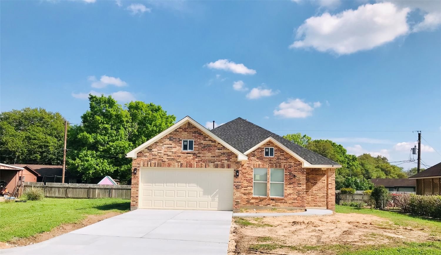 Real estate property located at 724 Cottonwood, Wharton, Chapel Heights Ext, Wharton, TX, US