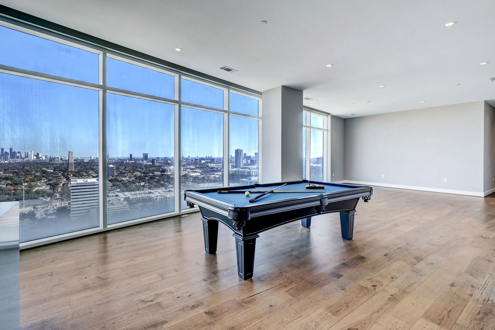 Real estate property located at 4521 San Felipe #2601, Harris, Arabella Condos, Houston, TX, US