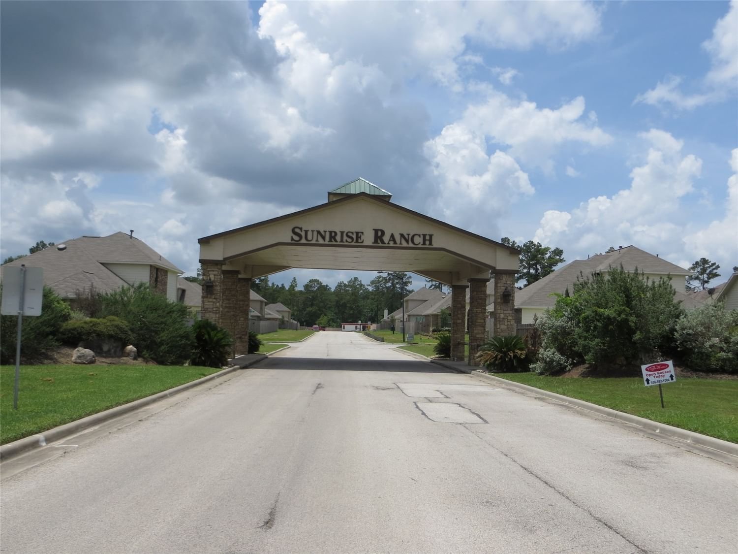 Real estate property located at 18405 Sunrise Pines, Montgomery, Montgomery, TX, US