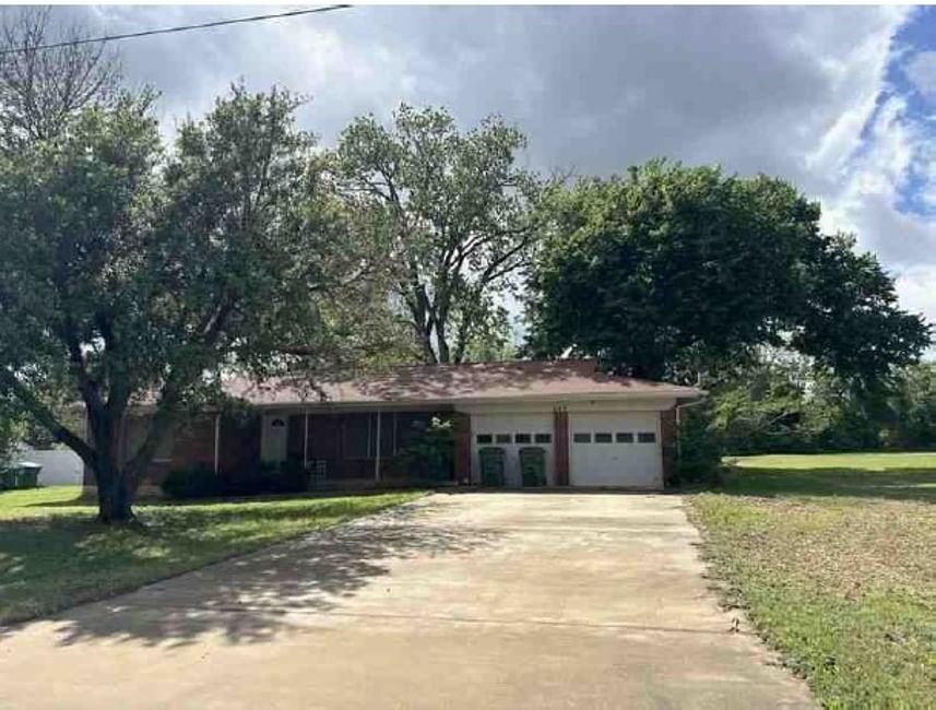 Real estate property located at 745 Ash, Parker, Wilsons First Add, Springtown, TX, US