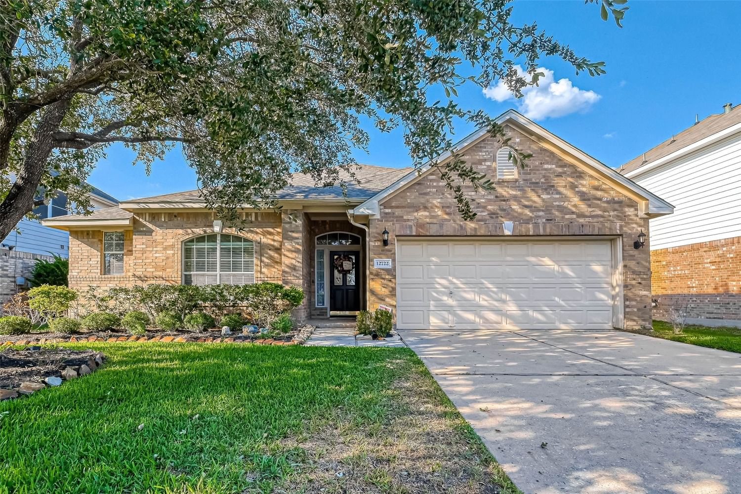 Real estate property located at 12722 Friar Village, Harris, Tomball, TX, US