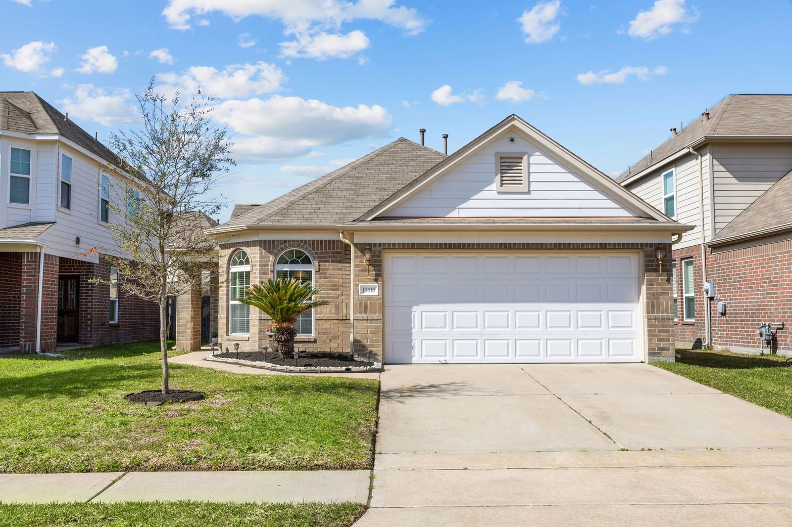 Real estate property located at 19618 Atherton Bend, Harris, Villages/Cypress Lakes, Cypress, TX, US