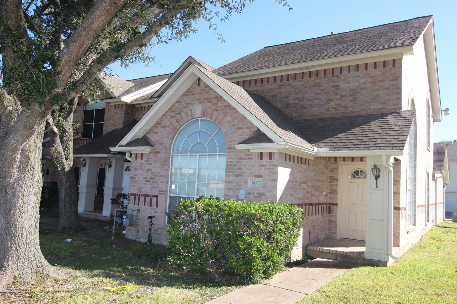 Real estate property located at 1407 Highway 146, Harris, La Porte, TX, US