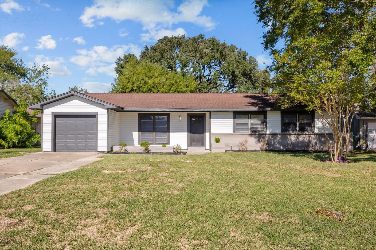 Real estate property located at 7018 Beechnut, Harris, Sharpstown Sec 02, Houston, TX, US