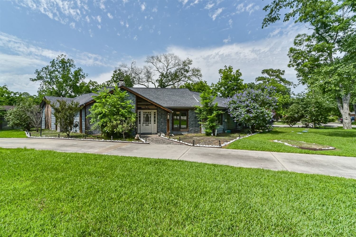 Real estate property located at 16302 Waycreek, Harris, Bammel Forest Sec 01, Houston, TX, US