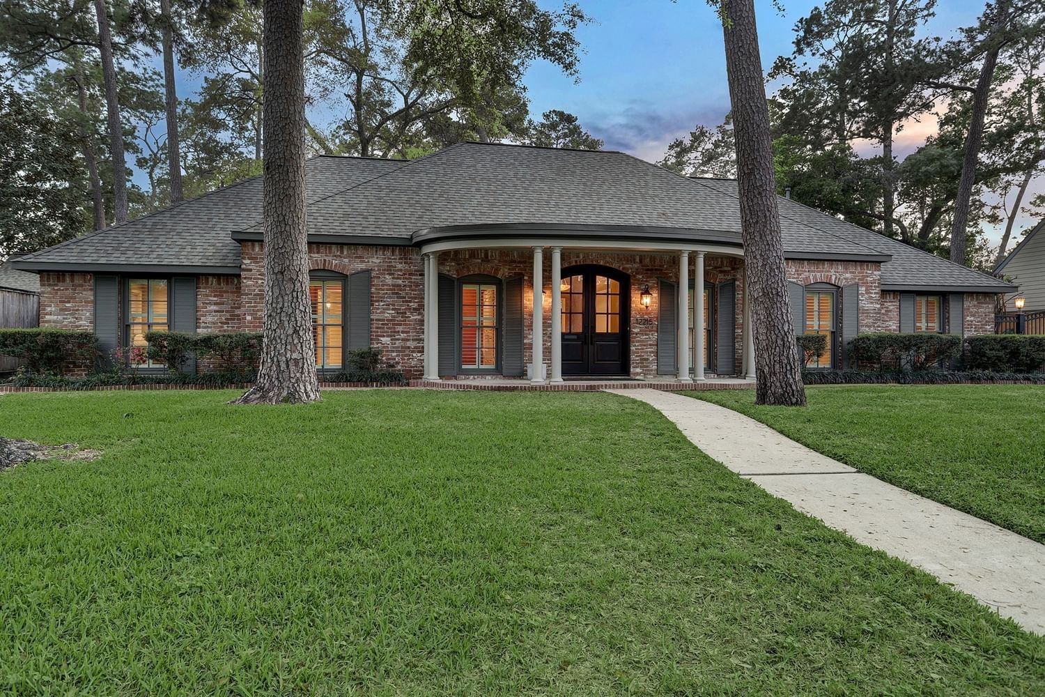 Real estate property located at 12215 Broken Bough, Harris, Memorial Forest, Houston, TX, US