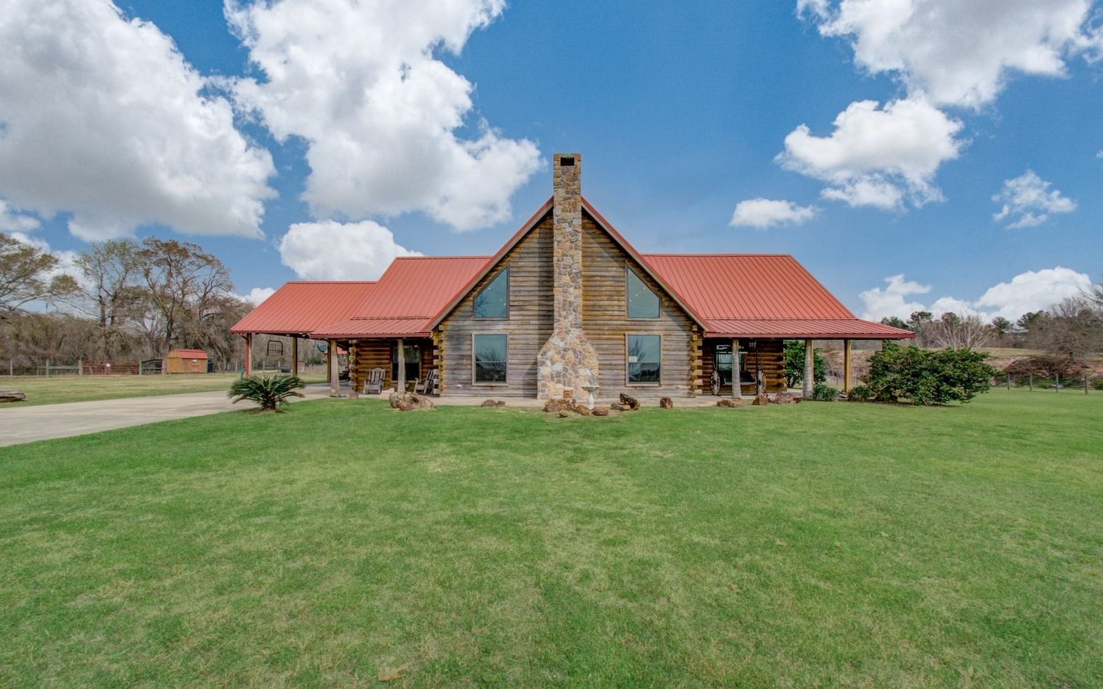 Real estate property located at 1210 County Road 2106, Liberty, Jas Knight, Liberty, TX, US