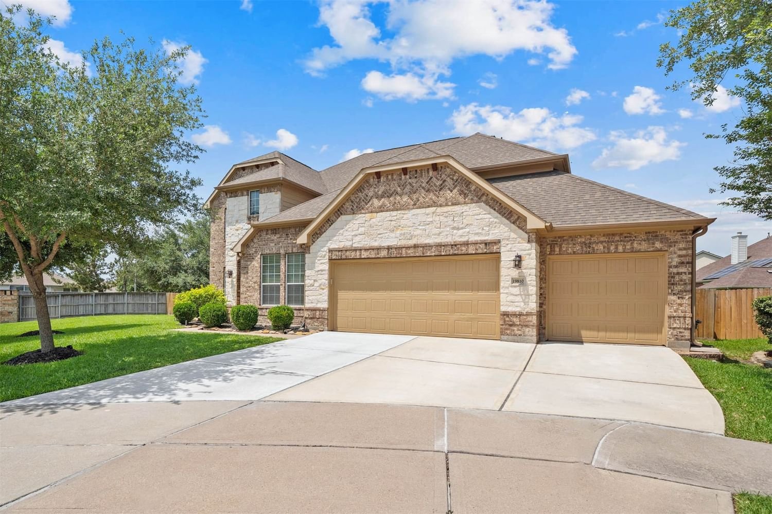 Real estate property located at 19810 Cattail, Fort Bend, Waterview Estates Sec 1, Richmond, TX, US