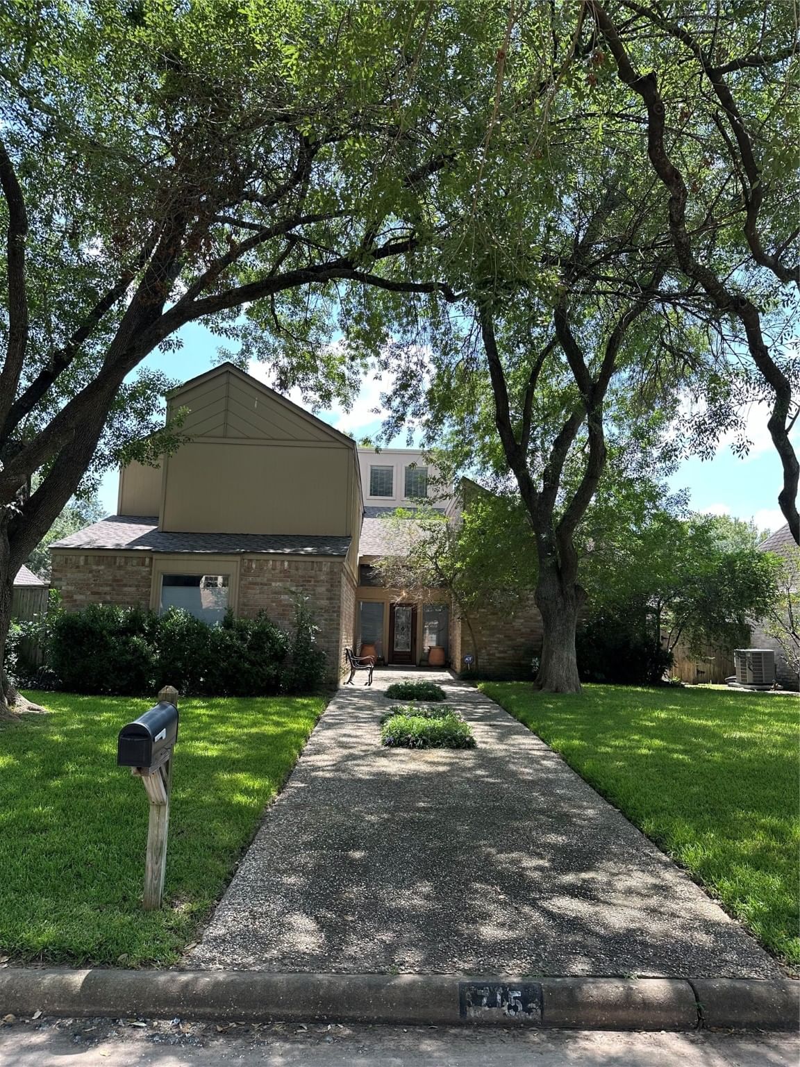 Real estate property located at 715 Dominion, Harris, Nottingham Country Sec 03, Katy, TX, US