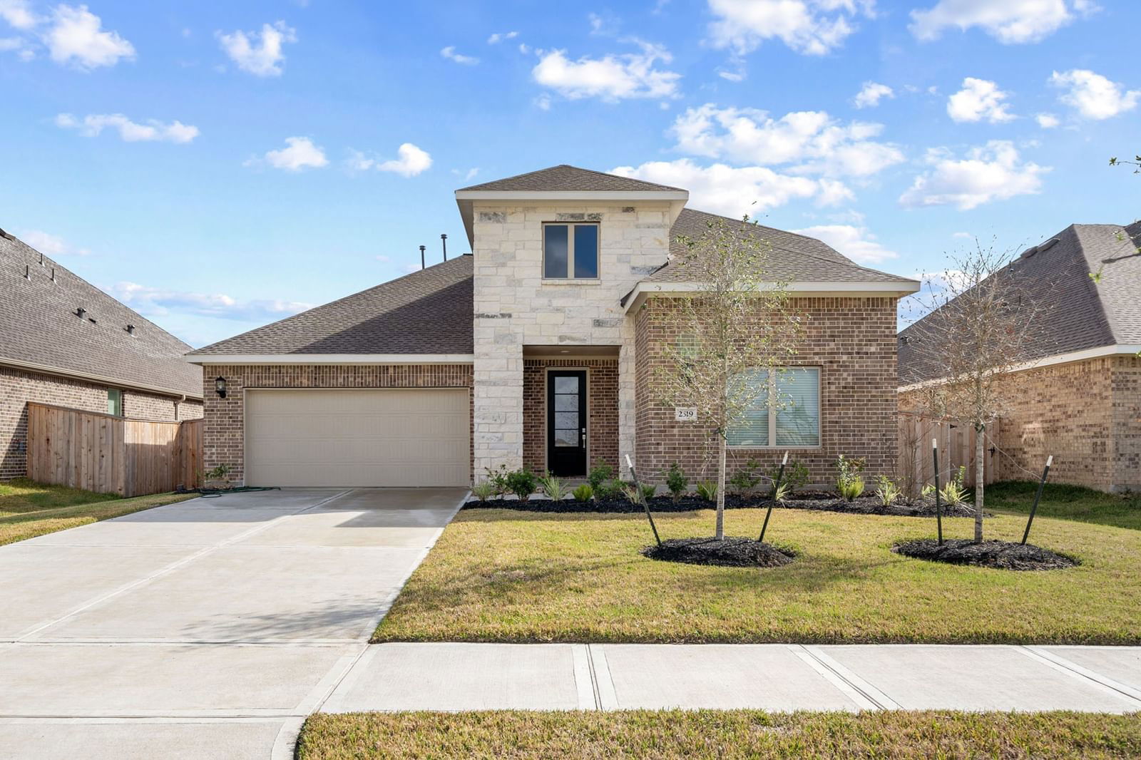 Real estate property located at 2319 Grande Laurel, Fort Bend, Walnut Creek at Stone Creek, Rosenberg, TX, US