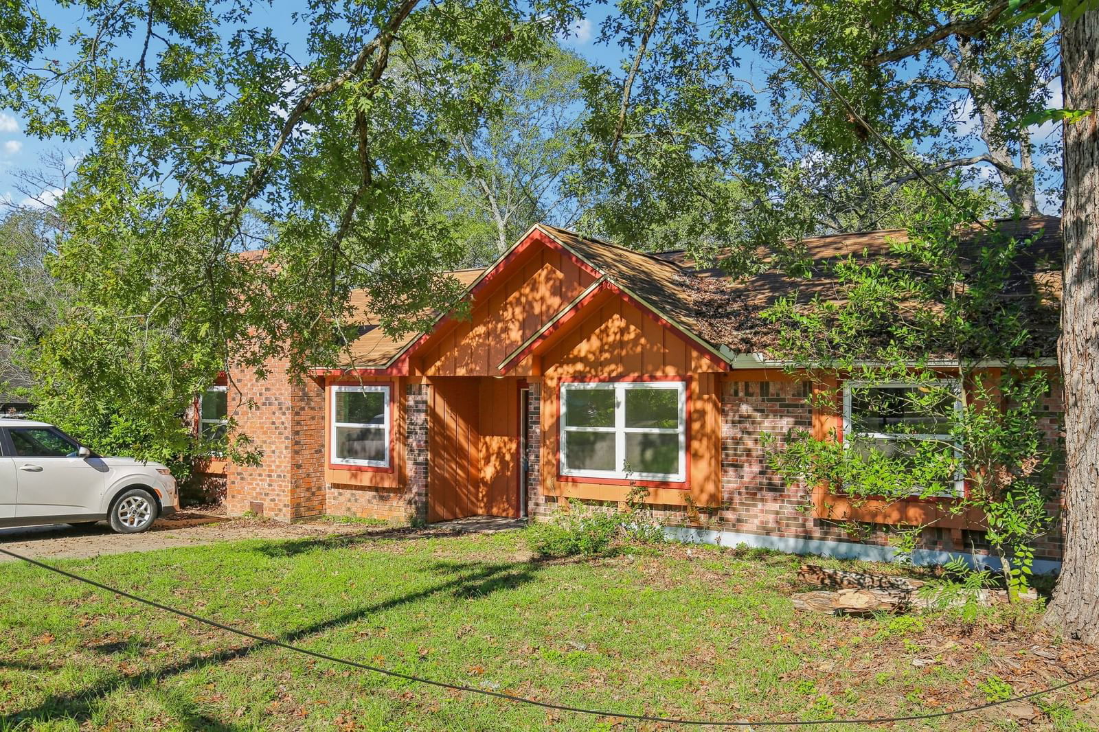 Real estate property located at 10497 Royal Forest, Montgomery, Royal Forest 01, Conroe, TX, US