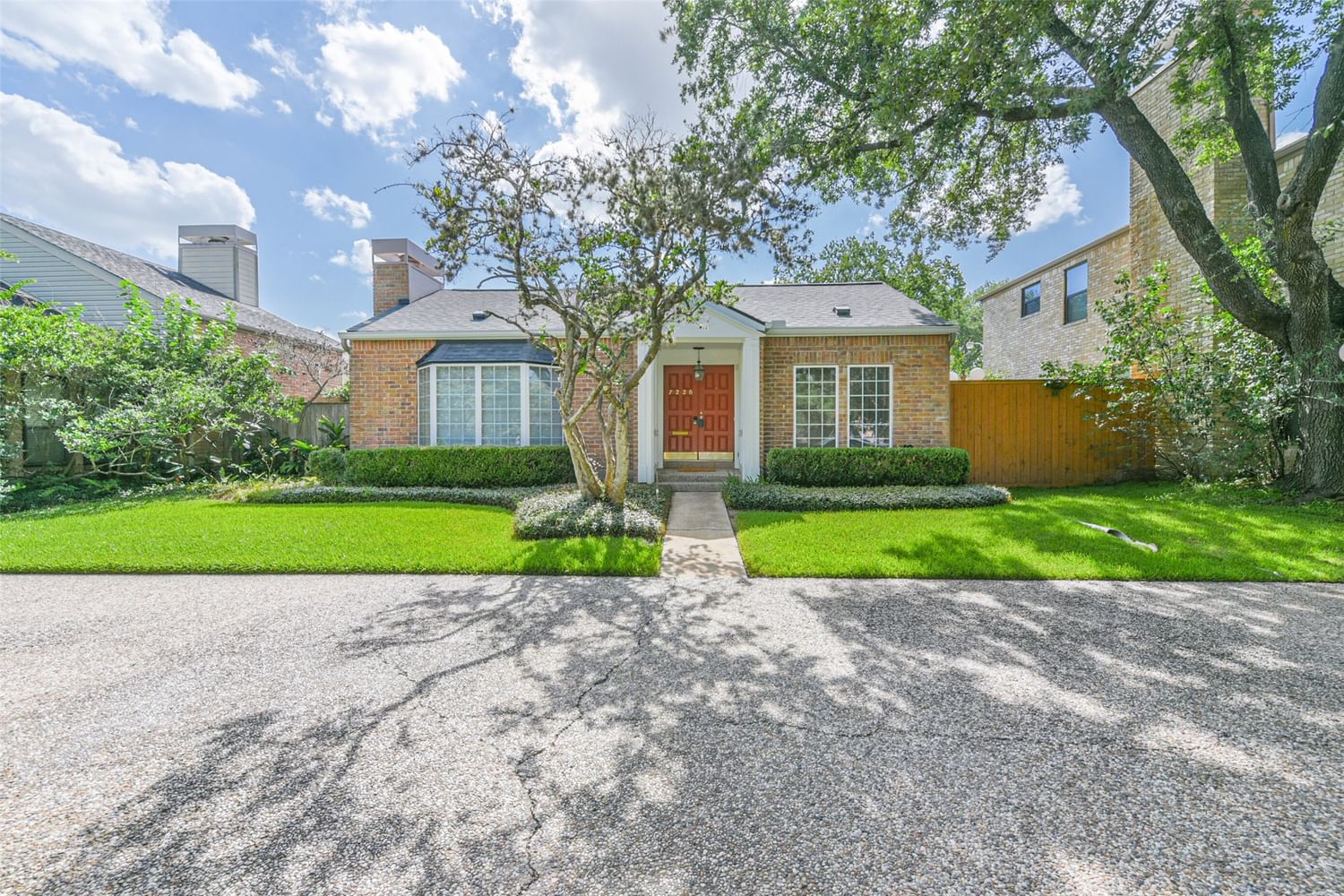 Real estate property located at 7220 Kirby, Harris, Houston, TX, US