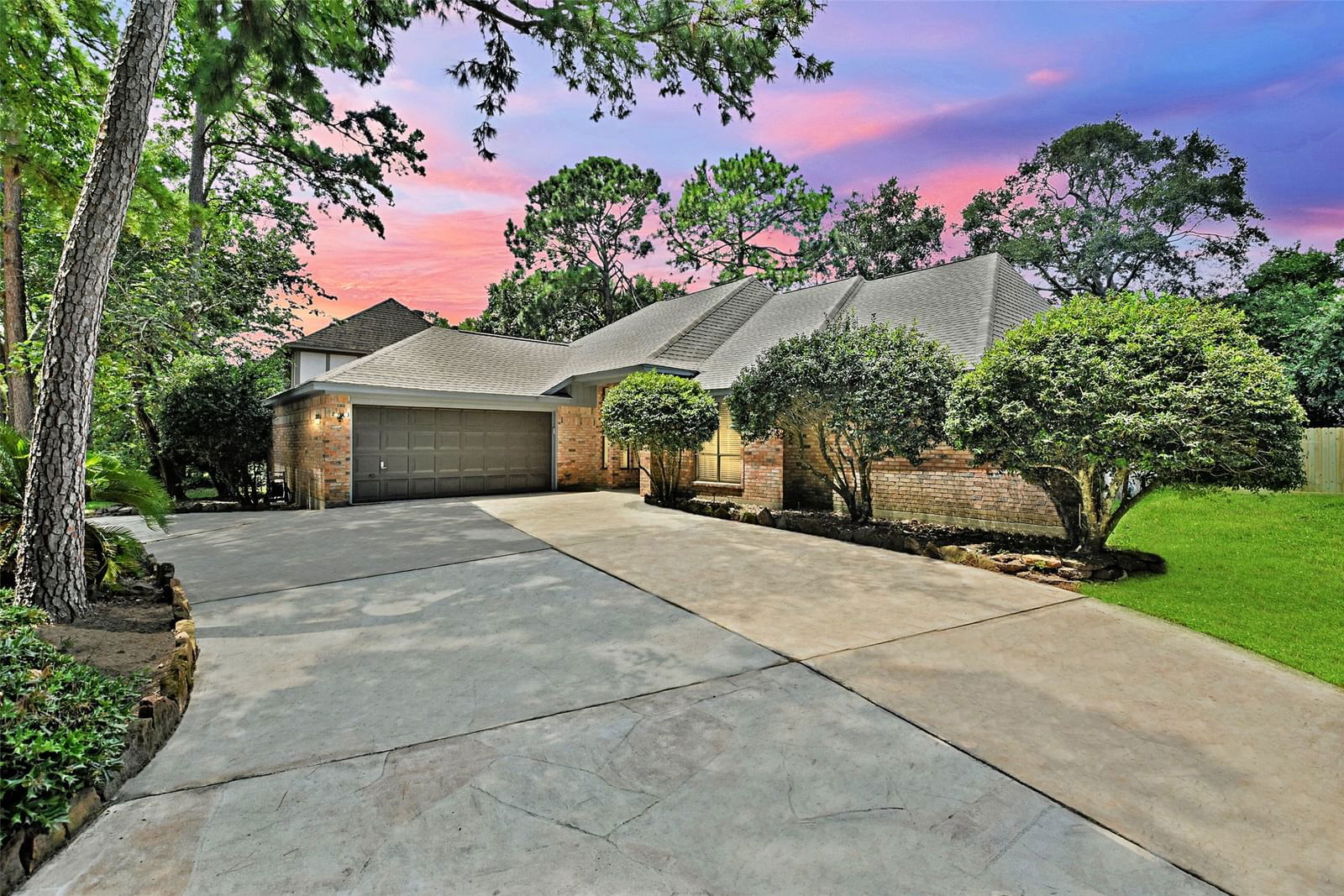 Real estate property located at 2815 Rustic Woods, Harris, Sand Creek Village, Kingwood, TX, US