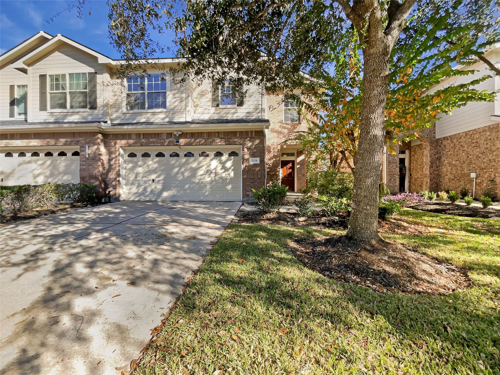 Real estate property located at 5310 Canyon Hollow, Harris, Brookhollow Court Sec 1, Houston, TX, US