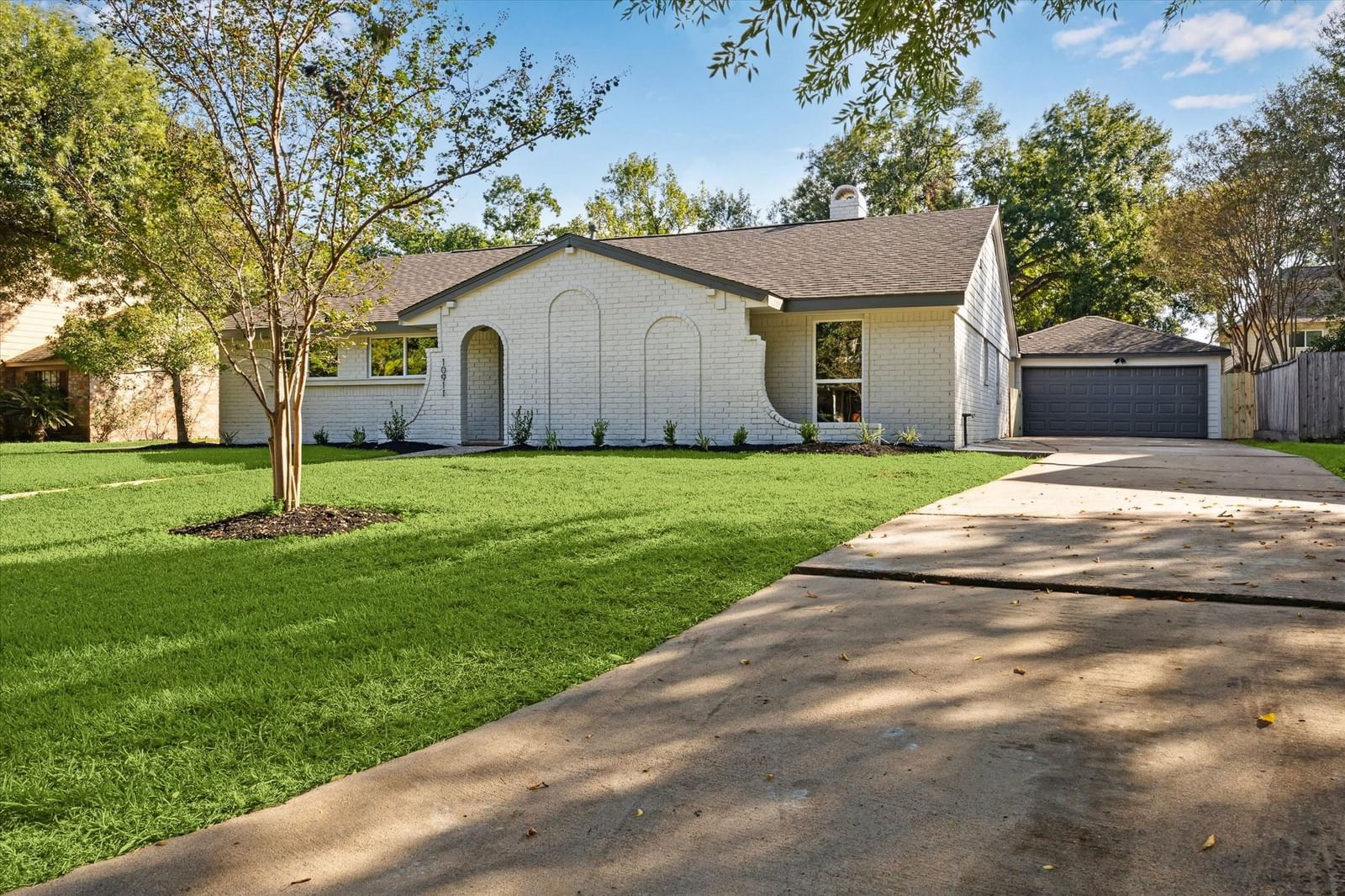 Real estate property located at 10911 Olympia, Harris, Lakeside Estates Sec 03, Houston, TX, US