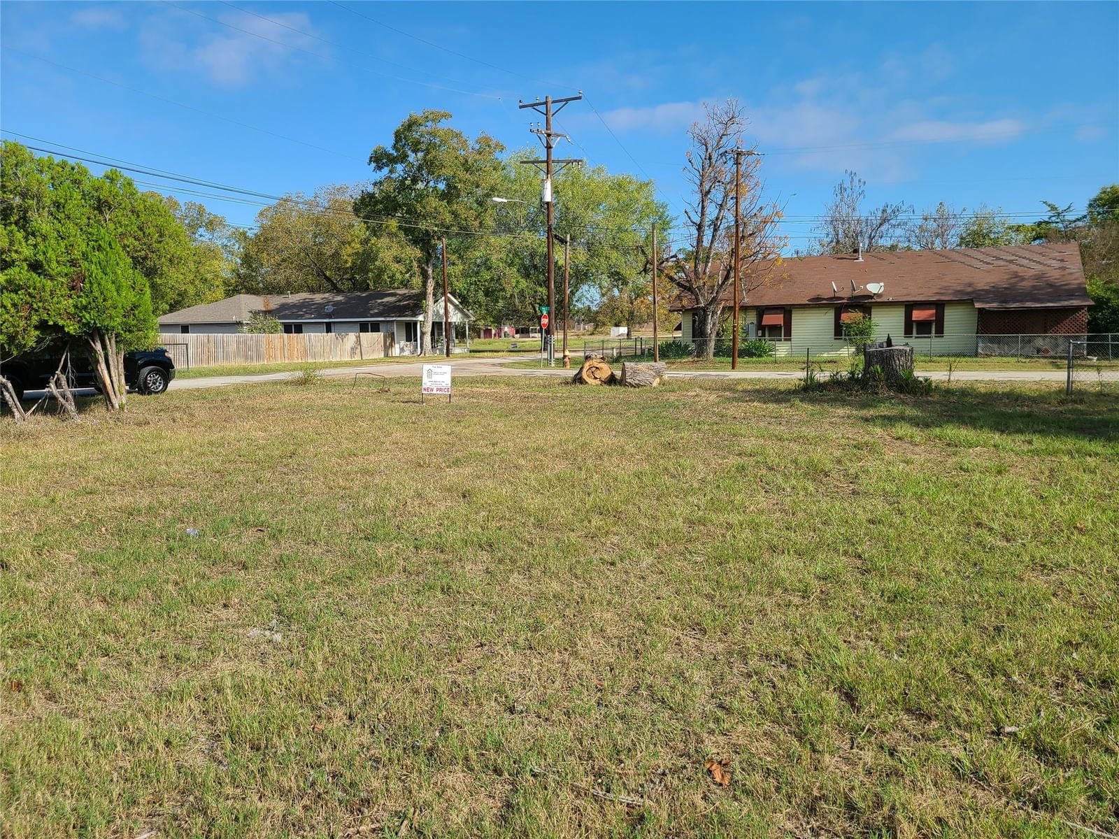 Real estate property located at 499 Avenue C, Burleson, Edwards, Somerville, TX, US