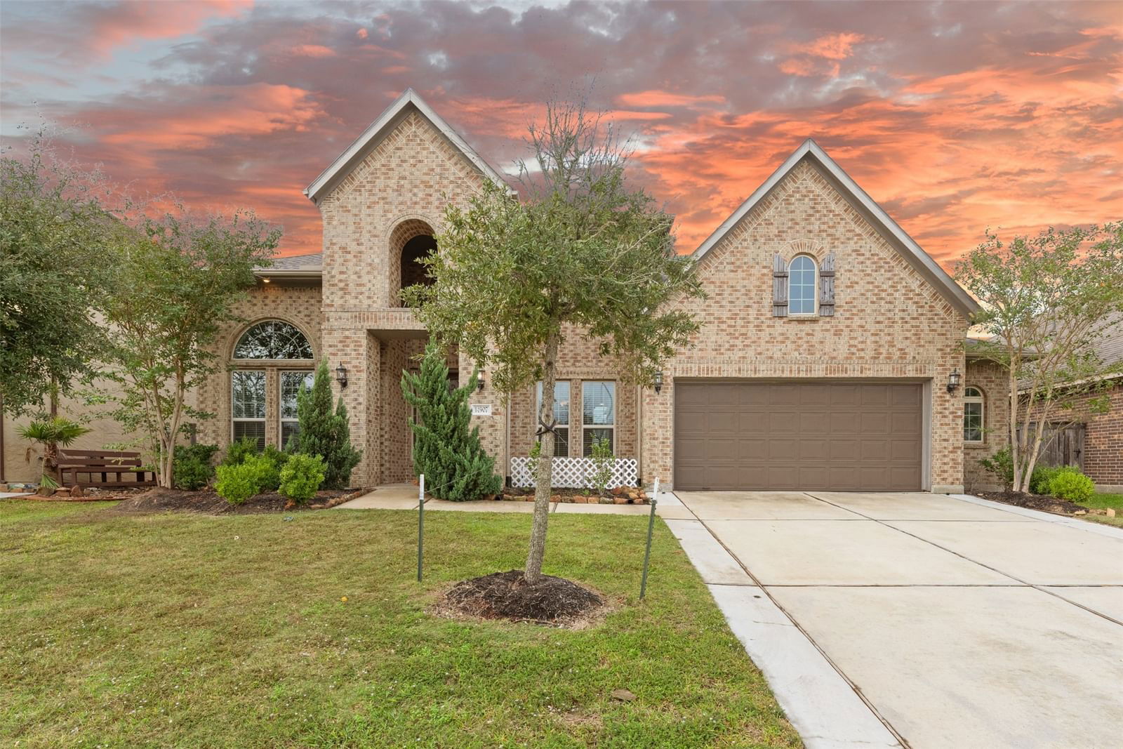 Real estate property located at 14907 Somerset Horizon, Harris, Stillwater/Lk Houston Sec 2, Houston, TX, US