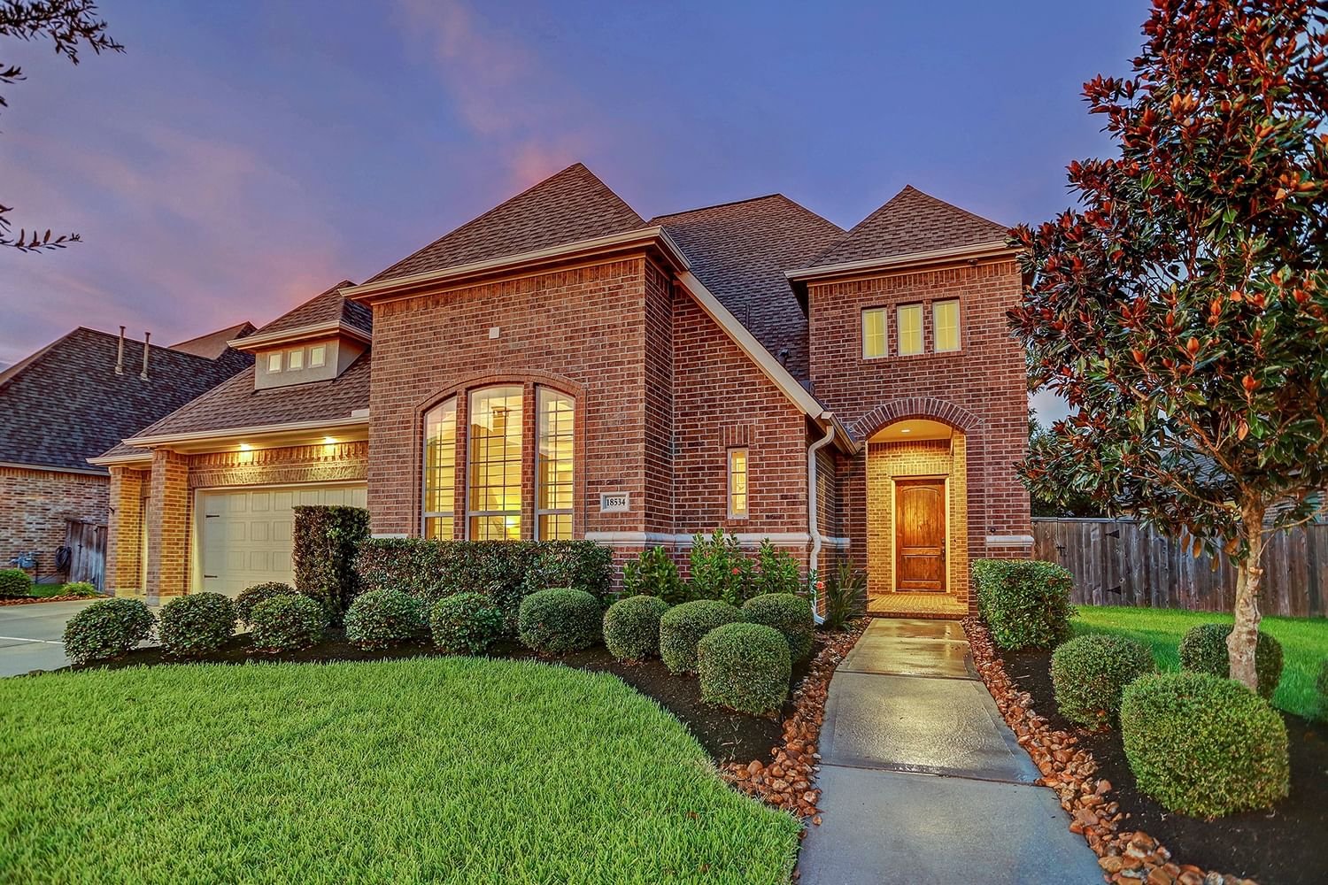 Real estate property located at 18534 Duke Lake, Harris, Lakes of Cypress Forest Sec 3, Spring, TX, US