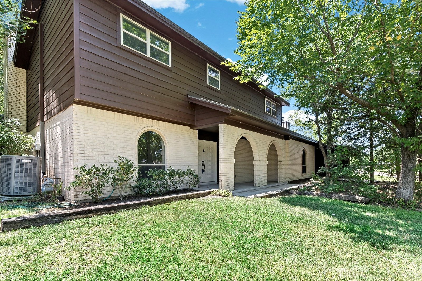 Real estate property located at 2821 Cherry Creek, Brazos, Briarcrest Estates Ph 1, Bryan, TX, US