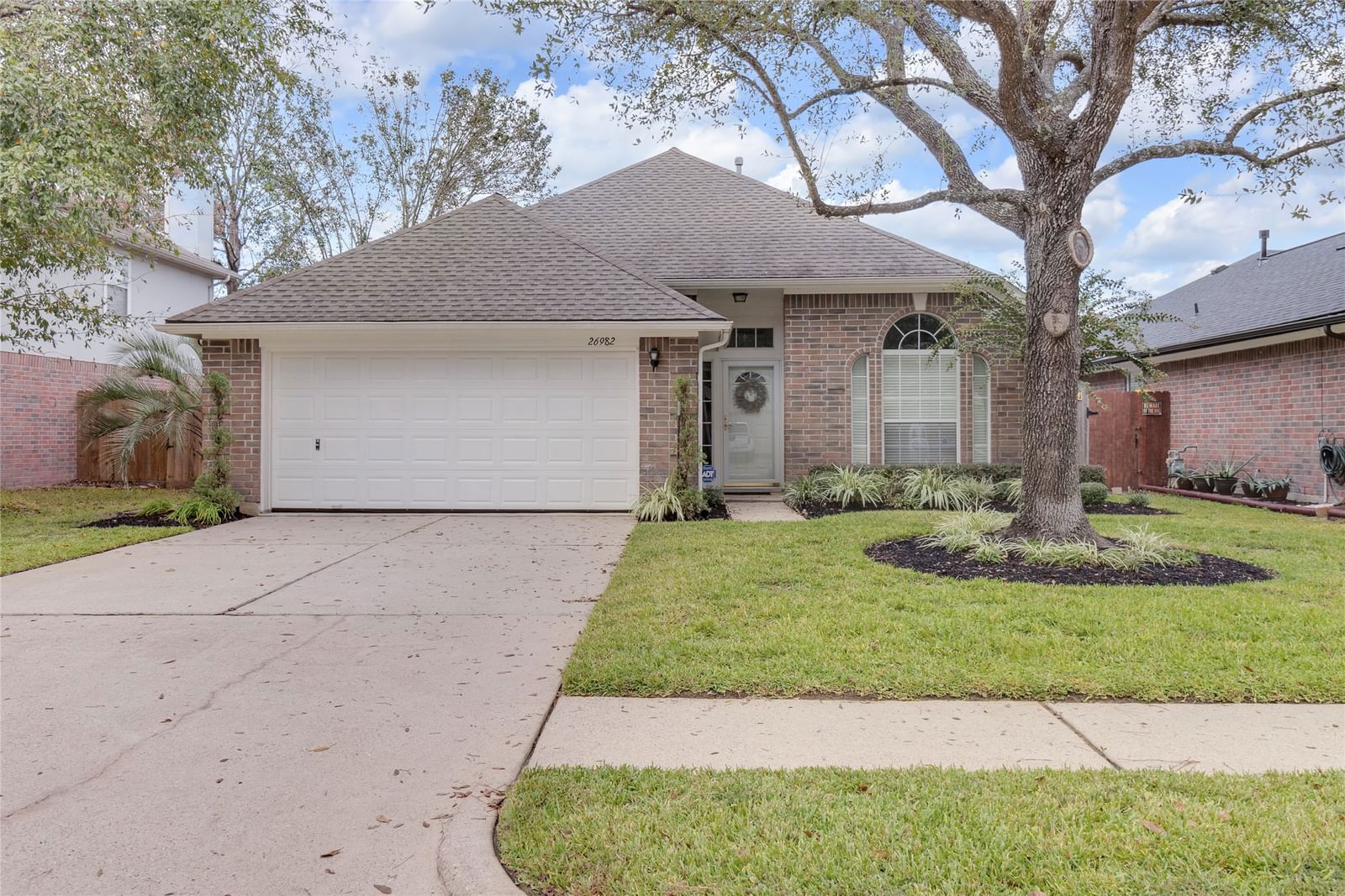 Real estate property located at 26982 Crown Haven, Montgomery, Kings Manor 03, Kingwood, TX, US