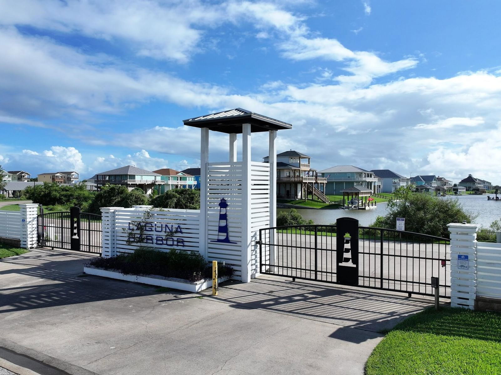 Real estate property located at 1917 Laguna Harbor Cove, Galveston, Laguna Harbor 2005,, Port Bolivar, TX, US