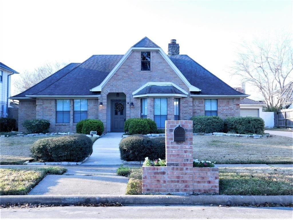 Real estate property located at 2534 Willow, Fort Bend, Kingsway, Stafford, TX, US