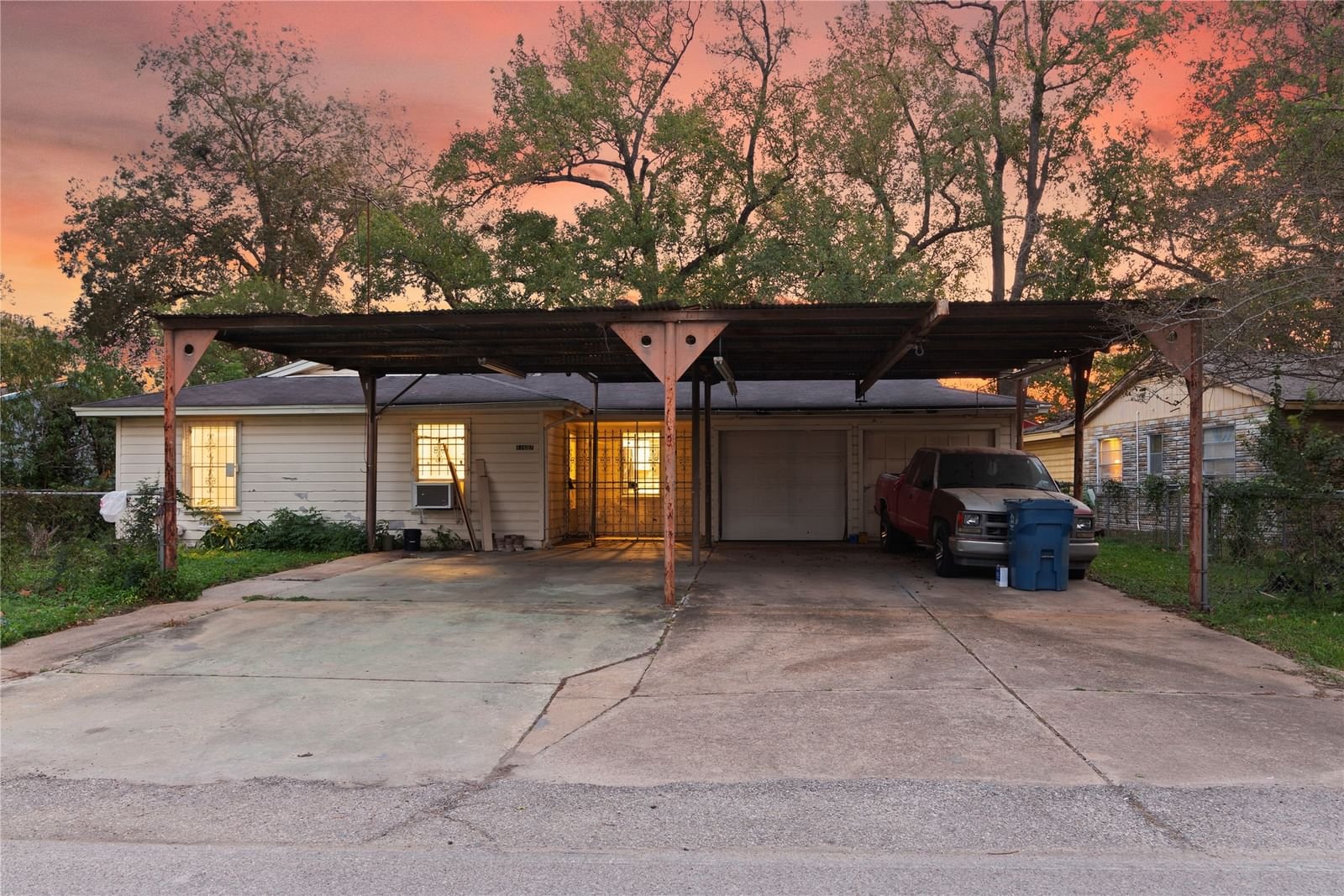 Real estate property located at 11607 Somerset, Harris, Oakwilde Sec 02, Houston, TX, US