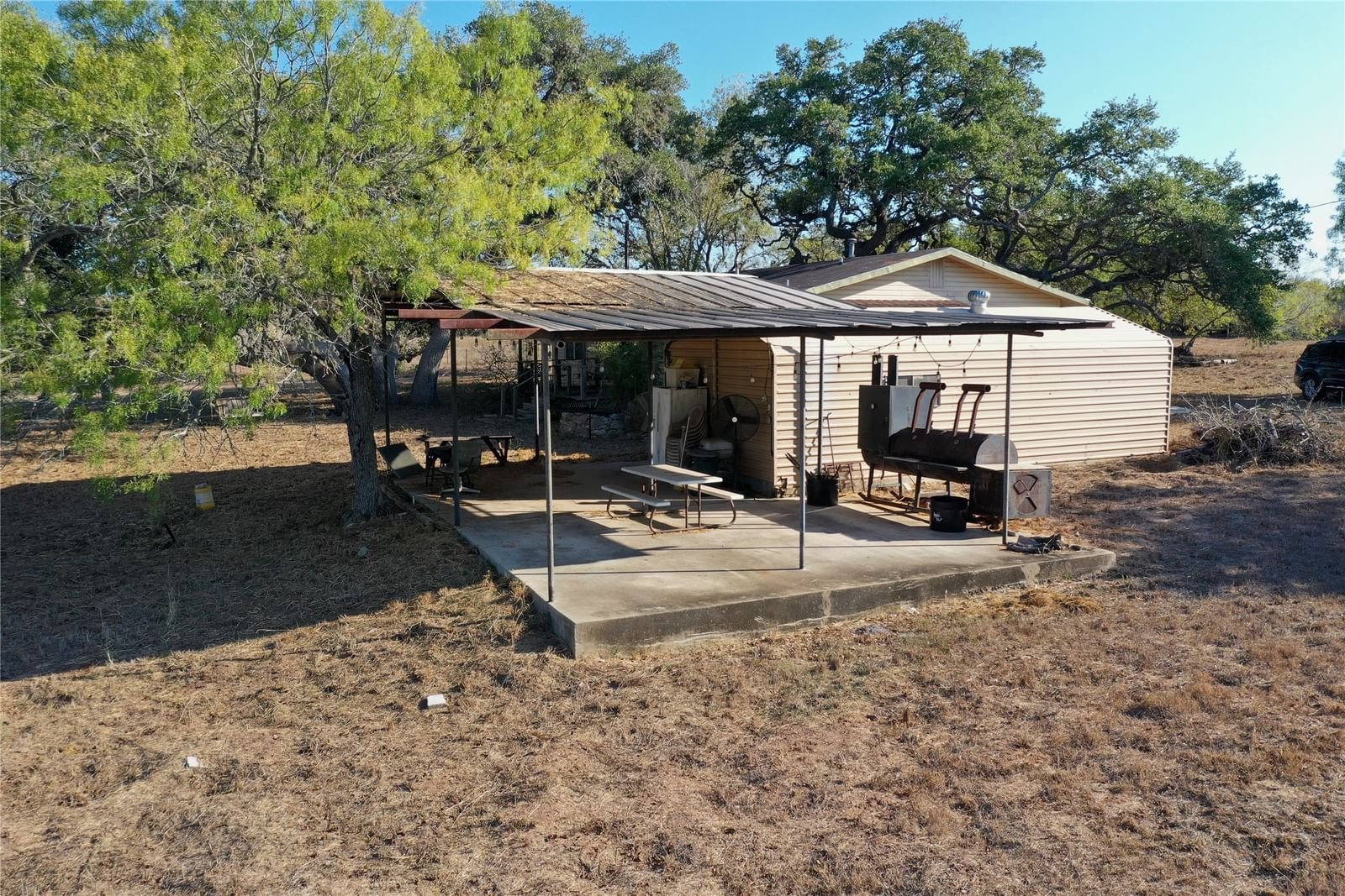 Real estate property located at Lot 4 CR 124, Bee, NA, Beeville, TX, US
