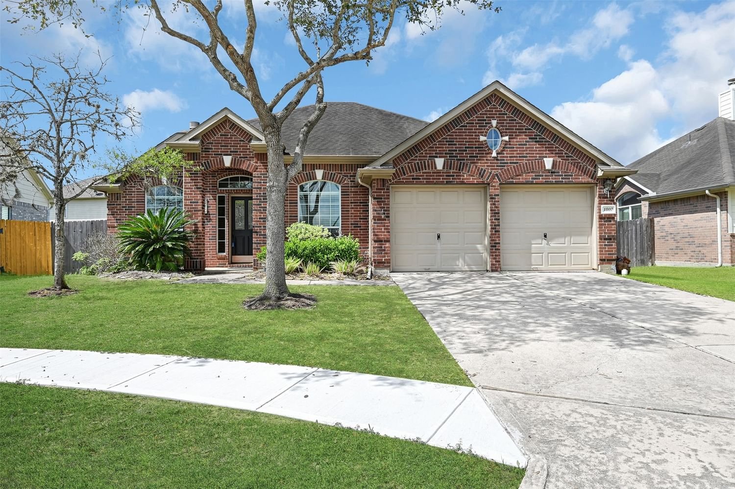 Real estate property located at 1807 Stoneleigh, Fort Bend, Greatwood Stonebridge Sec 3, Sugar Land, TX, US