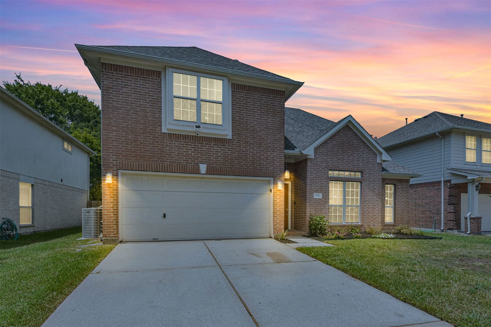 Real estate property located at 2706 Thompson Creek, Harris, Heritage Village, Houston, TX, US