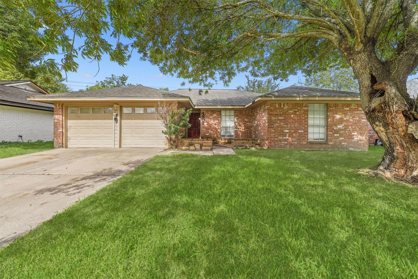 Real estate property located at 4802 Luella, Harris, College Park Sec 03, Deer Park, TX, US