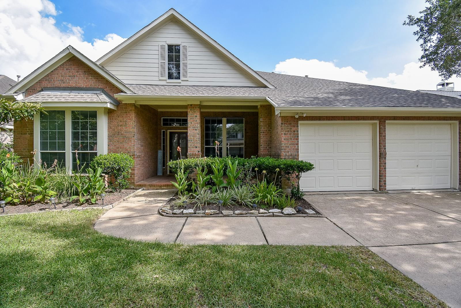 Real estate property located at 4902 Big Cedar, Fort Bend, Heritage Colony Sec 4, Missouri City, TX, US