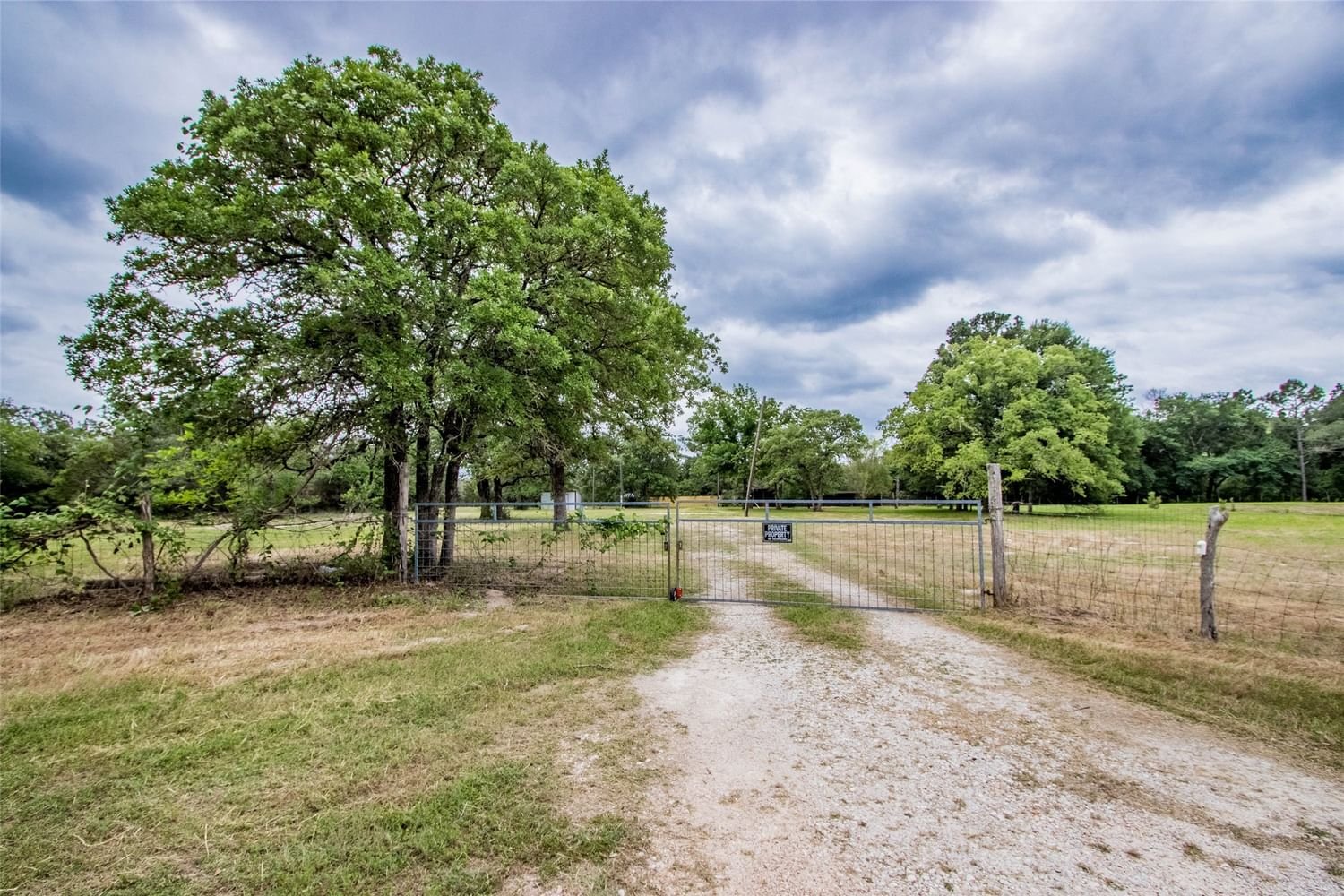 Real estate property located at 3812 Private Road 2034, Burleson, Other, Caldwell, TX, US