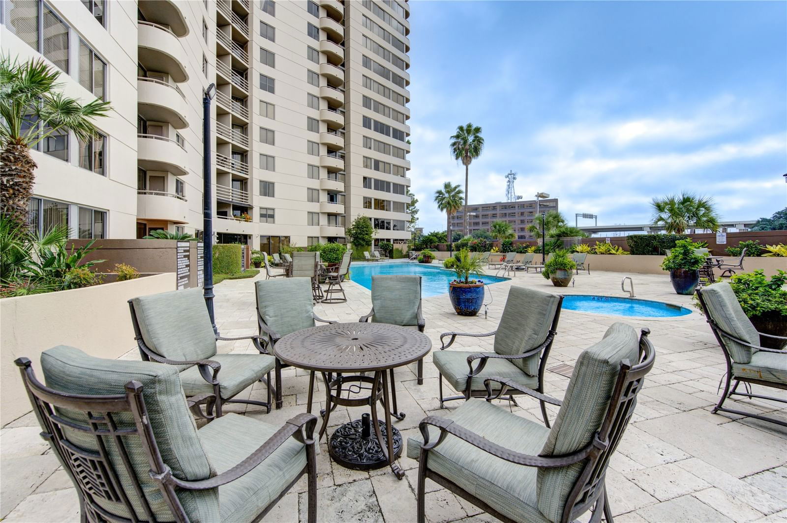 Real estate property located at 3525 Sage #1503, Harris, Sage Street Condo, Houston, TX, US