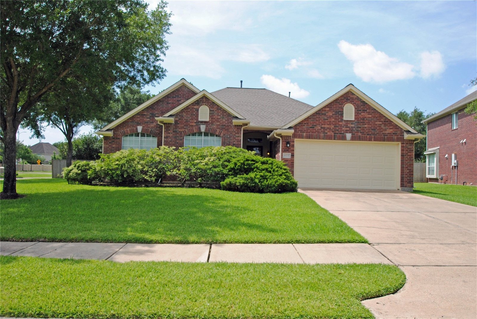 Real estate property located at 14221 Hidden Meadow, Fort Bend, Sugar Land, TX, US