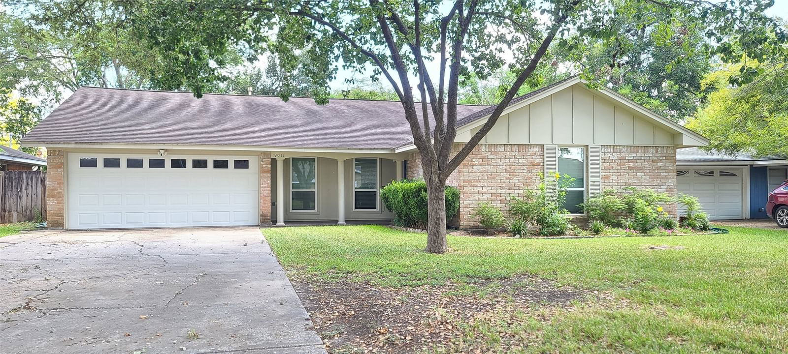 Real estate property located at 9011 Bintliff, Harris, Braes Timbers, Houston, TX, US