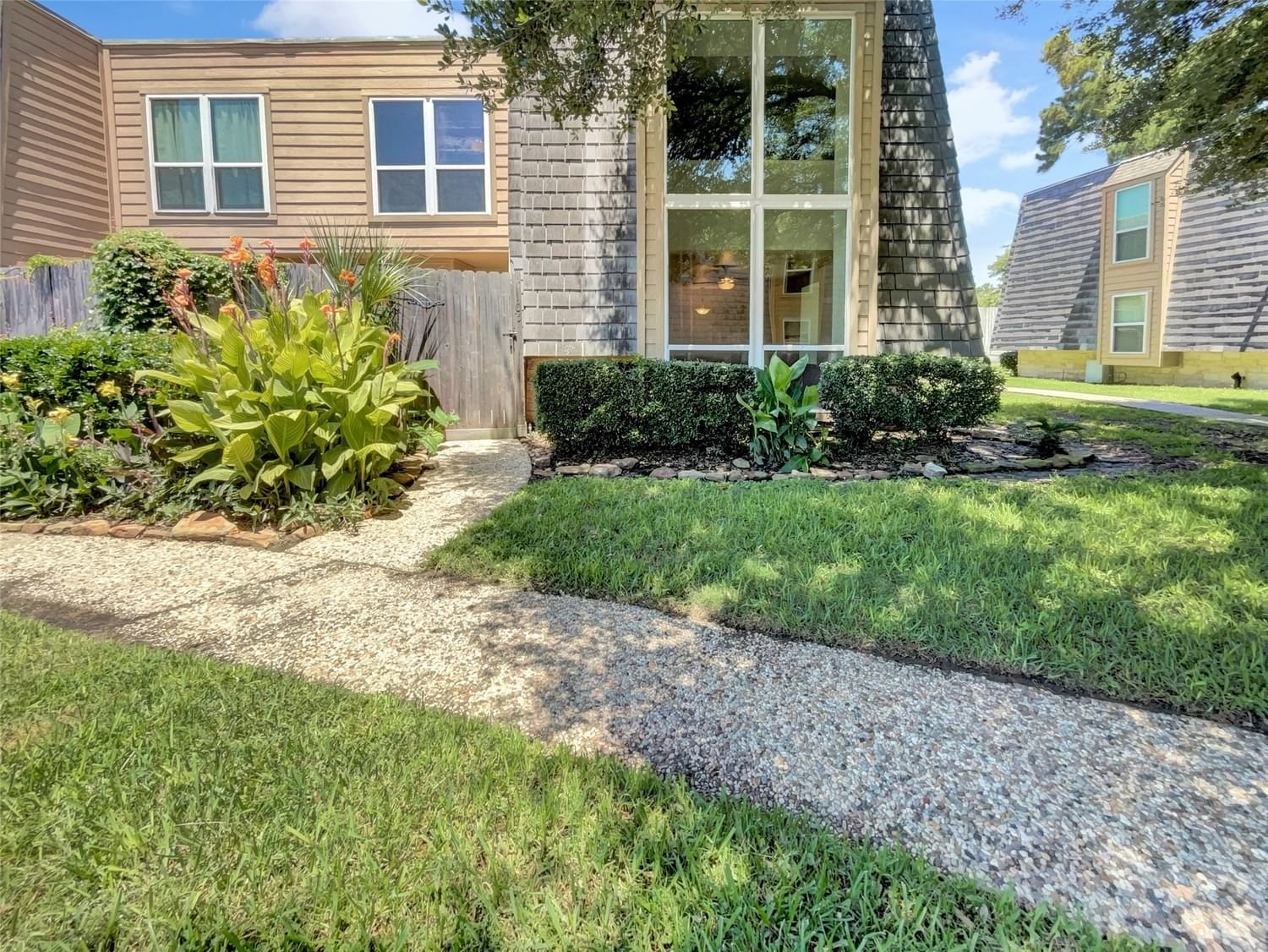 Real estate property located at 16120 Stuebner Airline #105, Harris, Wimbledon Pines Condo, Spring, TX, US