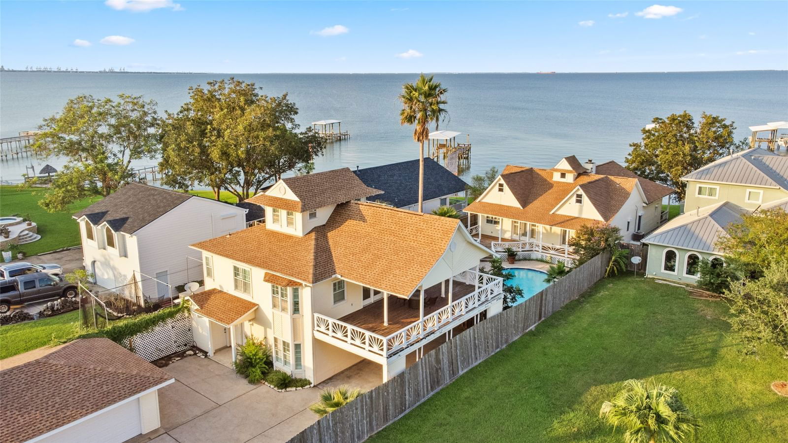 Real estate property located at 4733 Bayshore, Galveston, Clifton By The Sea, Bacliff, TX, US