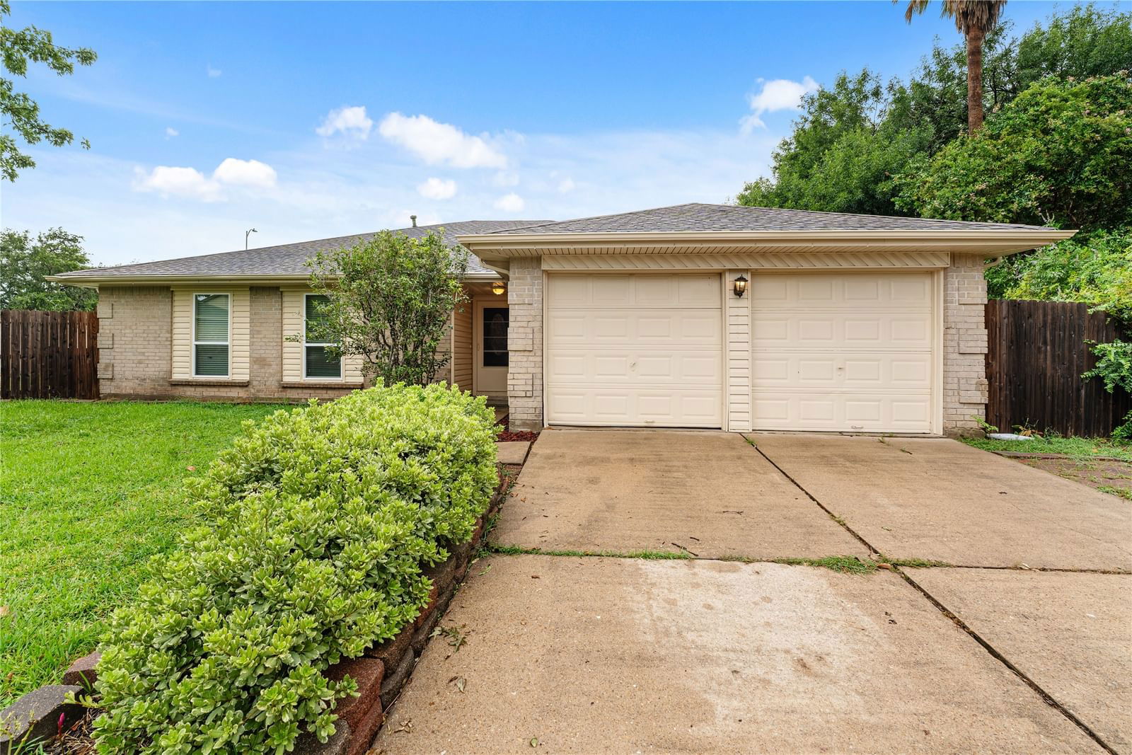 Real estate property located at 13418 Cricket Wood, Harris, Parkridge Sec 01, Houston, TX, US