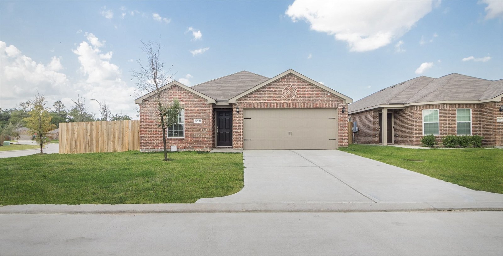 Real estate property located at 10903 Hillside Creek, Harris, Balmoral Park Lakes East, Humble, TX, US