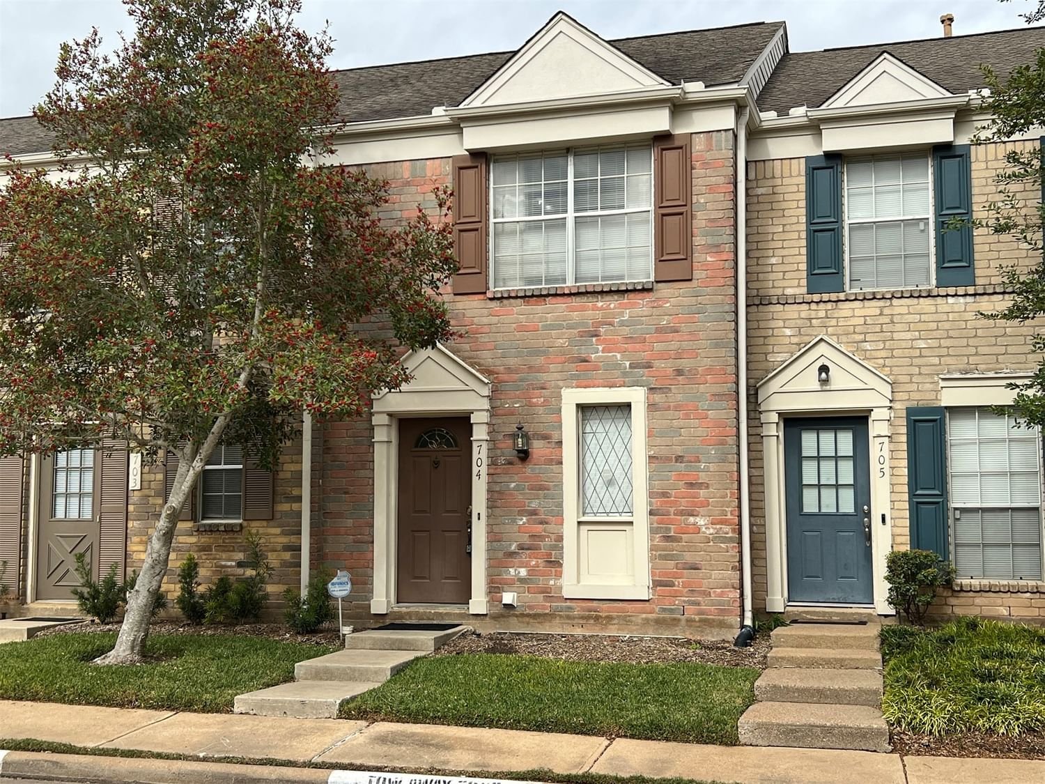 Real estate property located at 2910 Grants Lake Blvd #704, Fort Bend, The Towns of Grants Lake, Sugar Land, TX, US